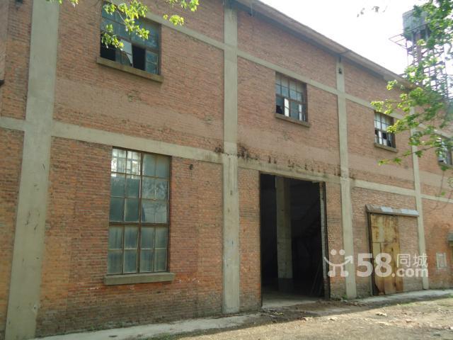 1100平倉庫出租舉架6米,水電監(jiān)控安保電話寬帶等-圖(2)