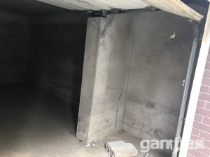 新浦區海連西路36號東唐江南苑超大車庫出售!-圖（3）
