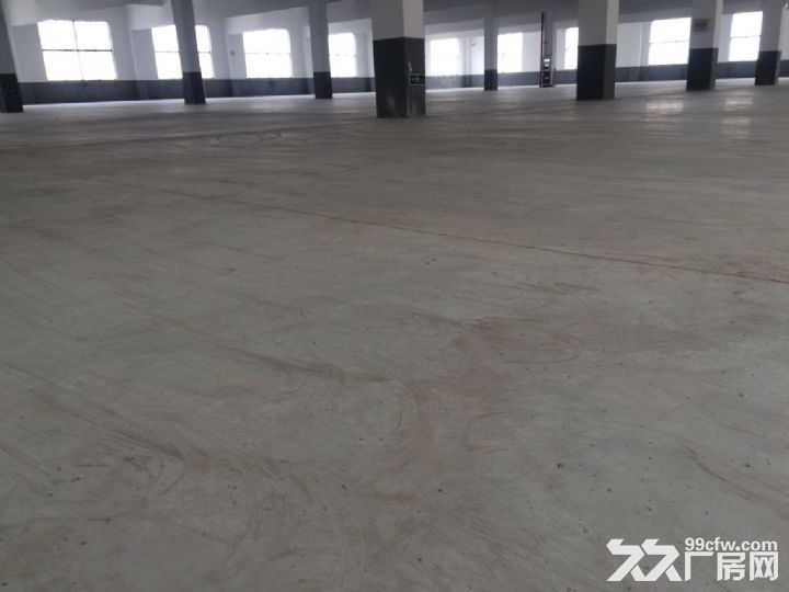 【5图】梅村8000平米厂房出租 环境好 适合外