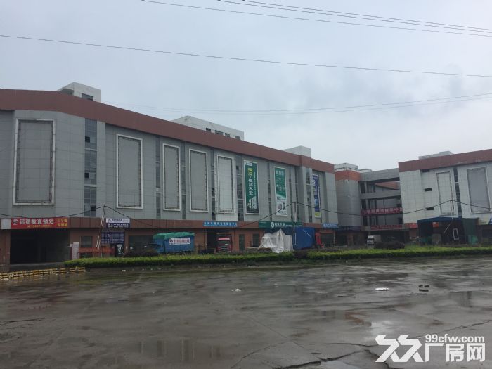 汉口北五洲国际建材城仓库招租