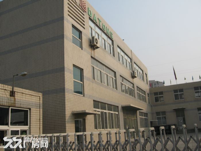 便宜廠房出售金州區北三里廠房寬敞明亮辦公區宿舍食堂倉庫配套-圖(2)