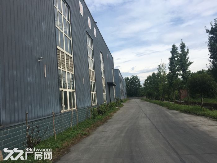 双流西航港2000平米带行车厂房有环评手续出租