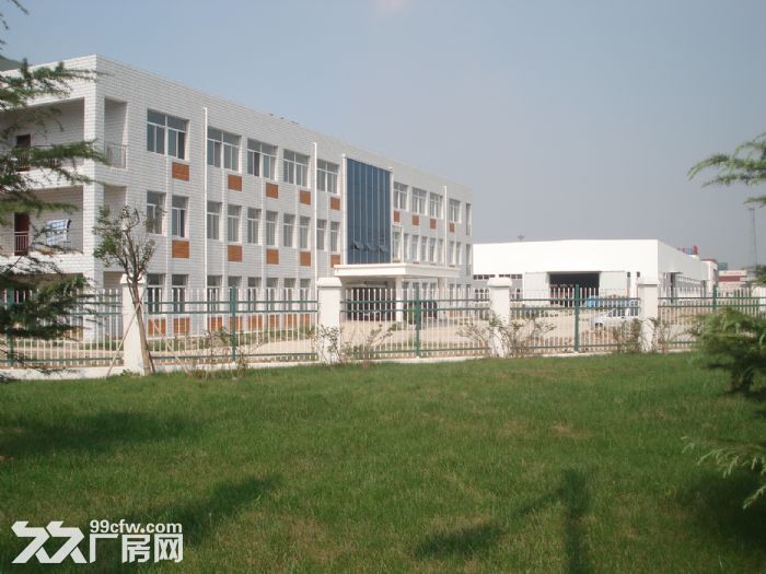 連云港開(kāi)發(fā)區(qū)東方大道臨港產(chǎn)業(yè)區(qū)優(yōu)質(zhì)廠房，倉(cāng)庫(kù)出租-圖（1）