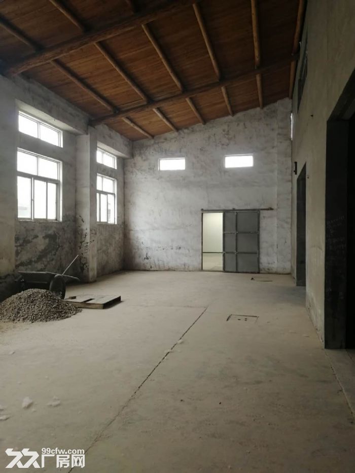 南通 開發區 自帶行車 1300平廠房出租-圖(2)