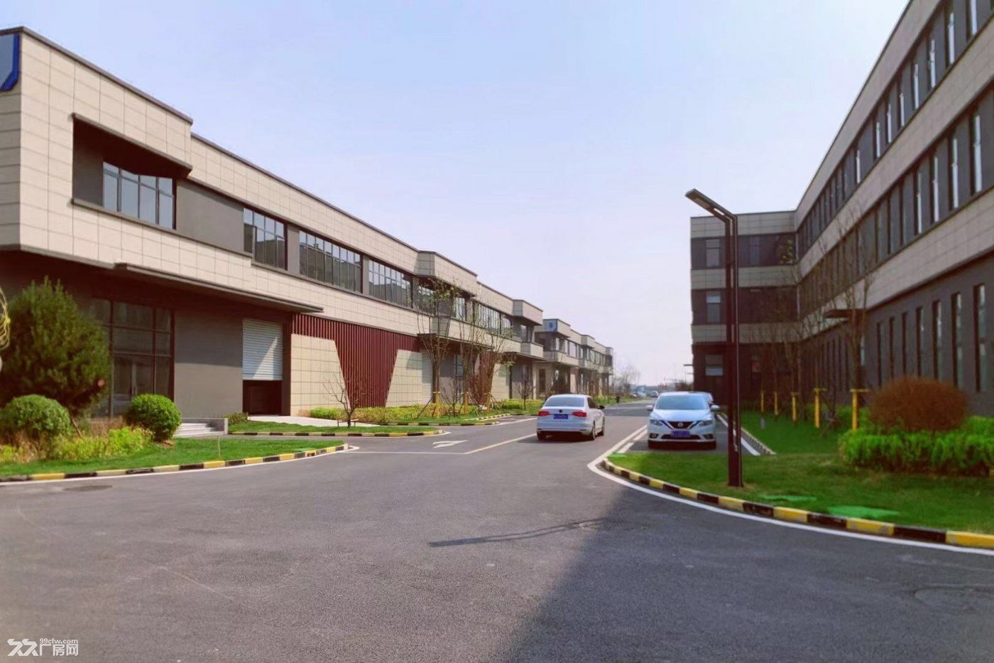 出售固安獨棟廠房?首層7.8米?可環(huán)評大產(chǎn)權(quán)低首付-圖（1）