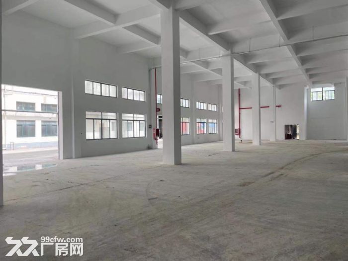 苏州工业园区一楼2000平米厂房出租