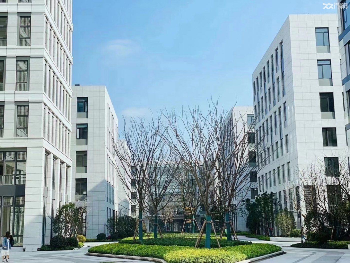 1300-2000平3-3.5層花園式獨(dú)棟廠房出售,品牌園區(qū),環(huán)境優(yōu)越-圖(2)