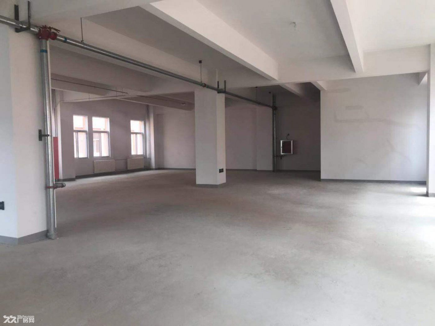 大興機(jī)場(chǎng)臨空經(jīng)濟(jì)區(qū)1200平米獨(dú)棟廠(chǎng)房 可分層出售 大產(chǎn)權(quán) 可貸款-圖(6)