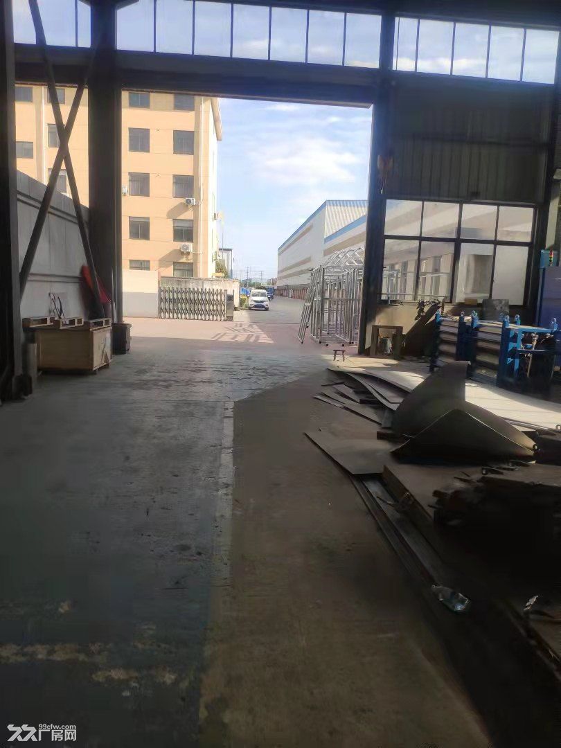 市區(qū)通呂運(yùn)河旁1400平雙跨標(biāo)準(zhǔn)機(jī)械廠房，配10噸行車(chē)-圖（3）