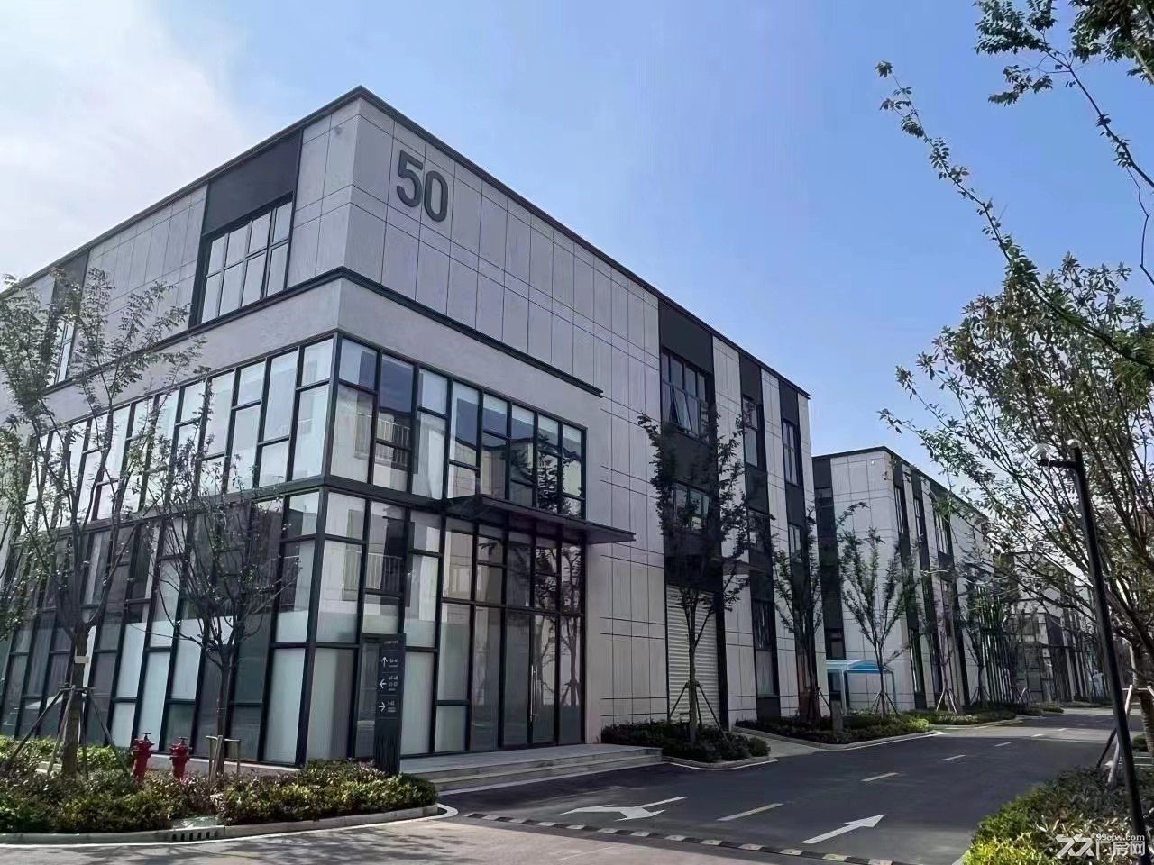 可電鍍 可酸洗 配污水處理廠 園區標準廠房出售-圖（1）