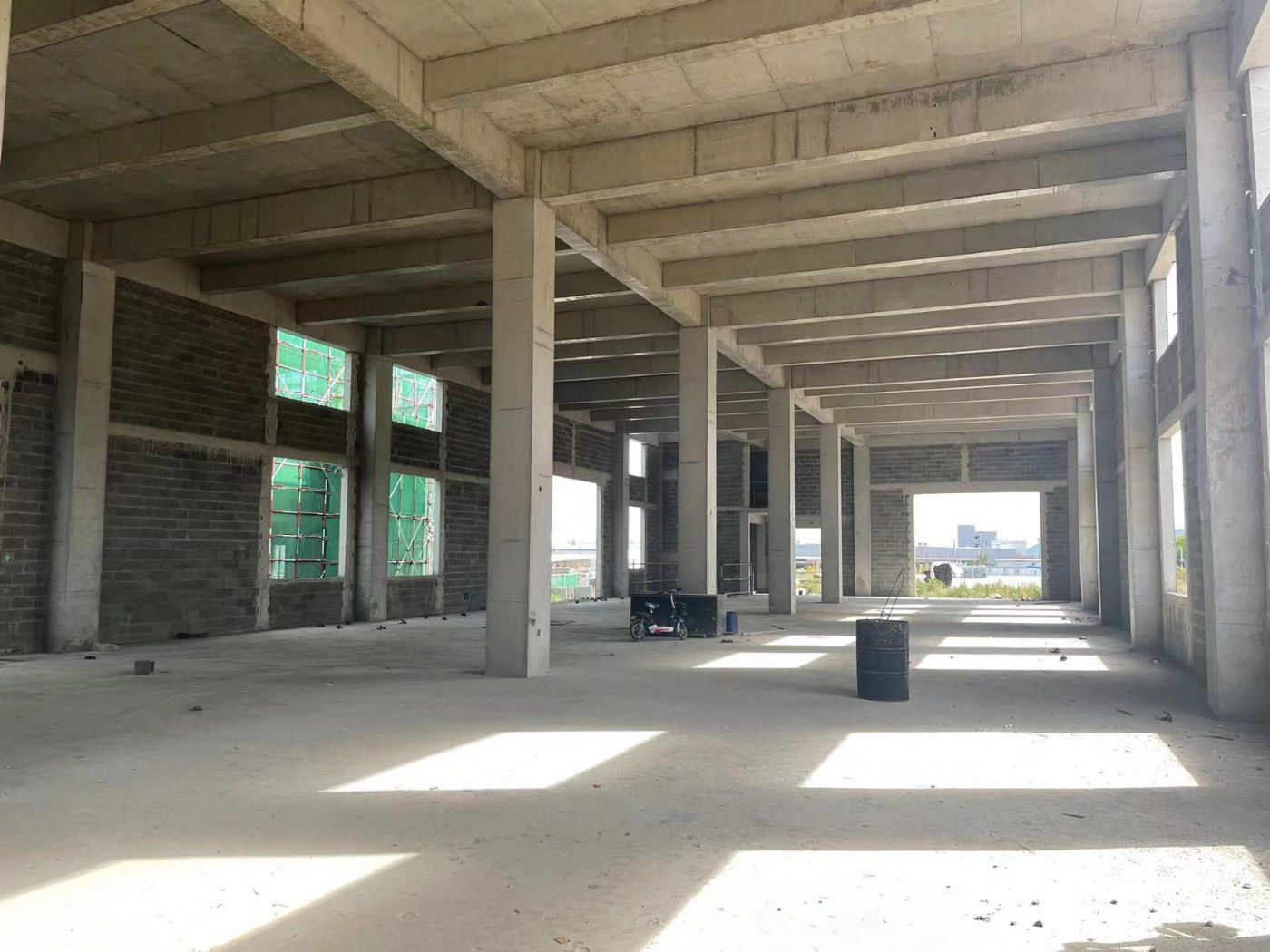 出售得勝全新廠房1000-2300平,帶院!-圖(3)