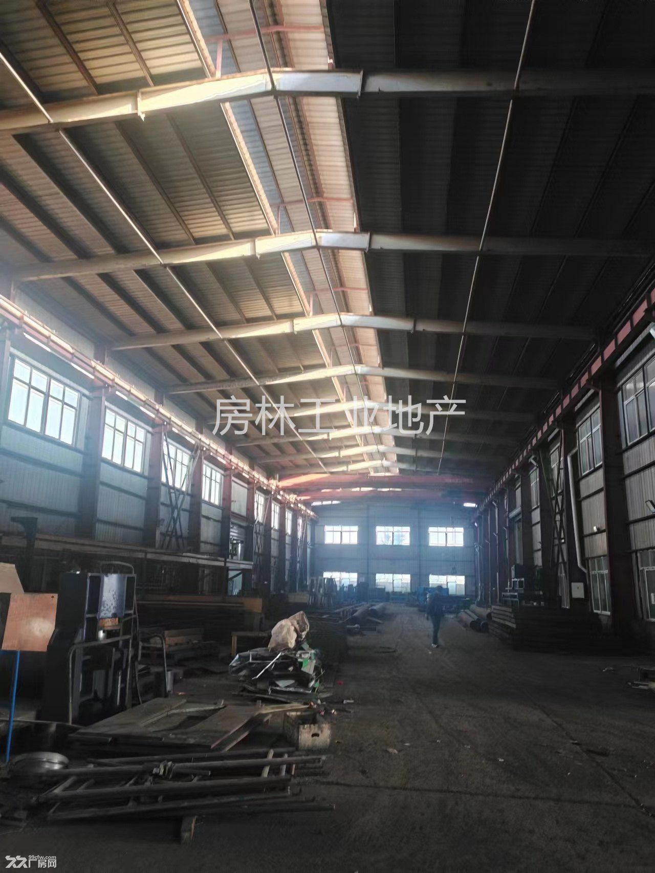 南通崇川區(qū) 5千平鋼結(jié)構(gòu)廠房 20噸行車 大型車輛直接進(jìn)車間-圖(4)