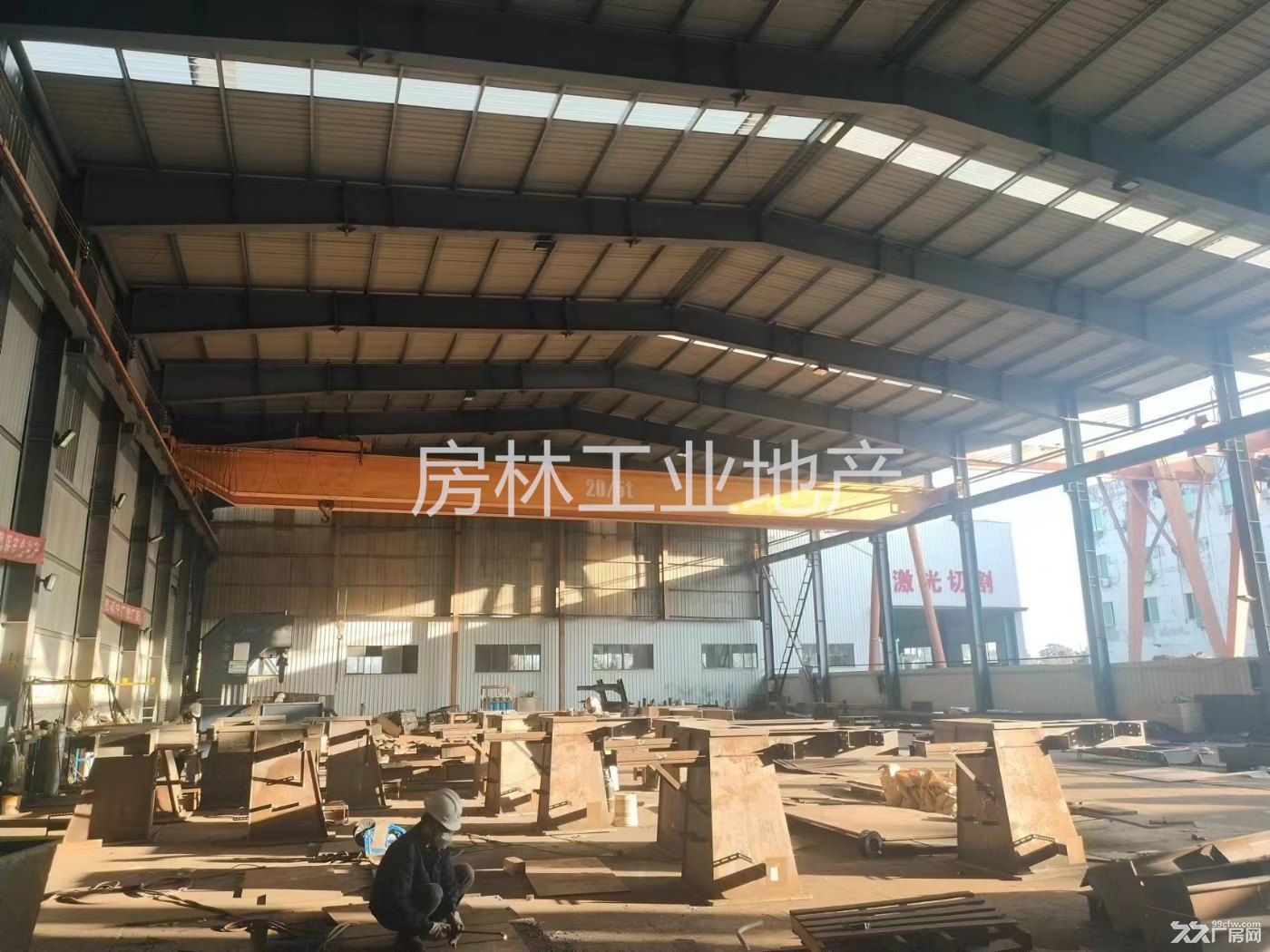 南通崇川區(qū) 5千平鋼結(jié)構(gòu)廠房 20噸行車 大型車輛直接進(jìn)車間-圖(3)