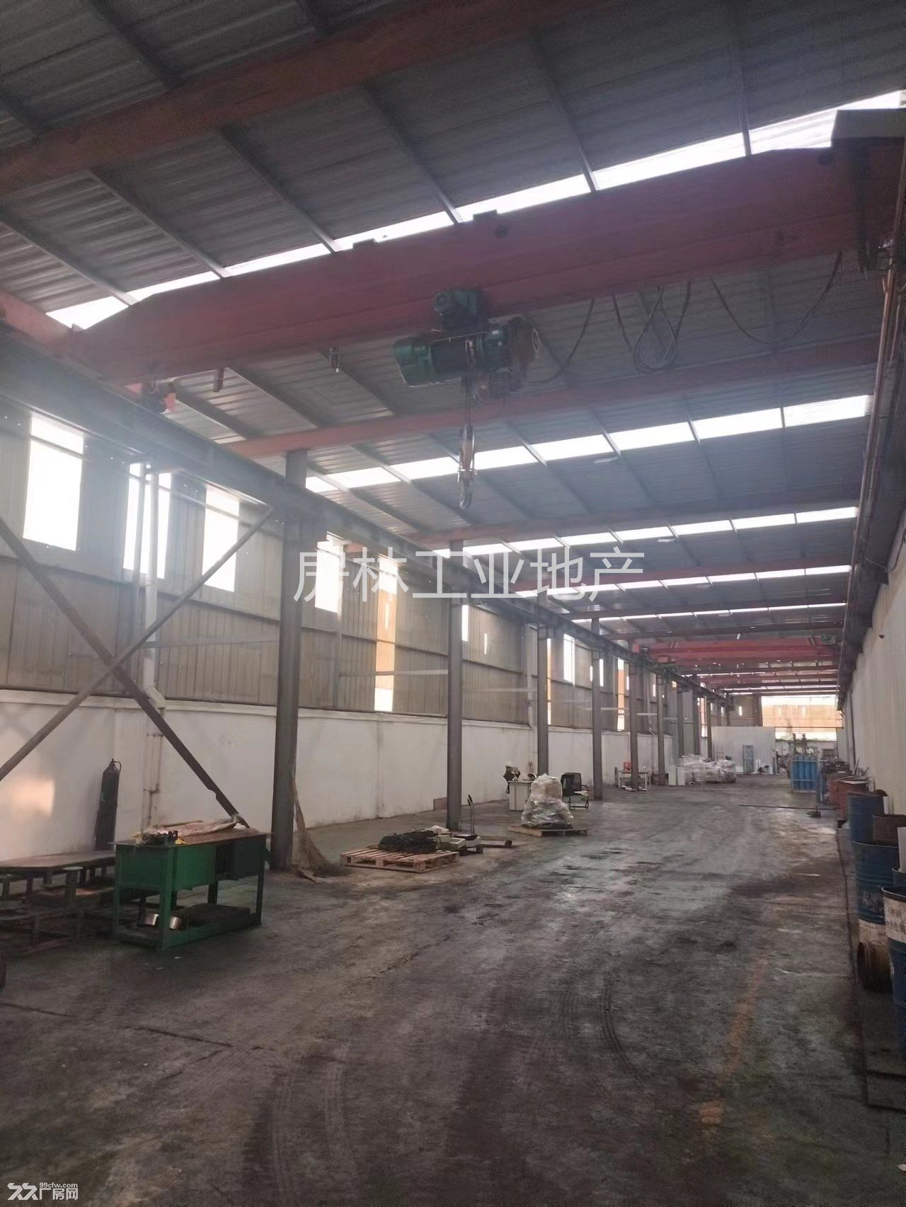 南通崇川區(qū) 5千平鋼結(jié)構(gòu)廠房 20噸行車 大型車輛直接進(jìn)車間-圖(2)