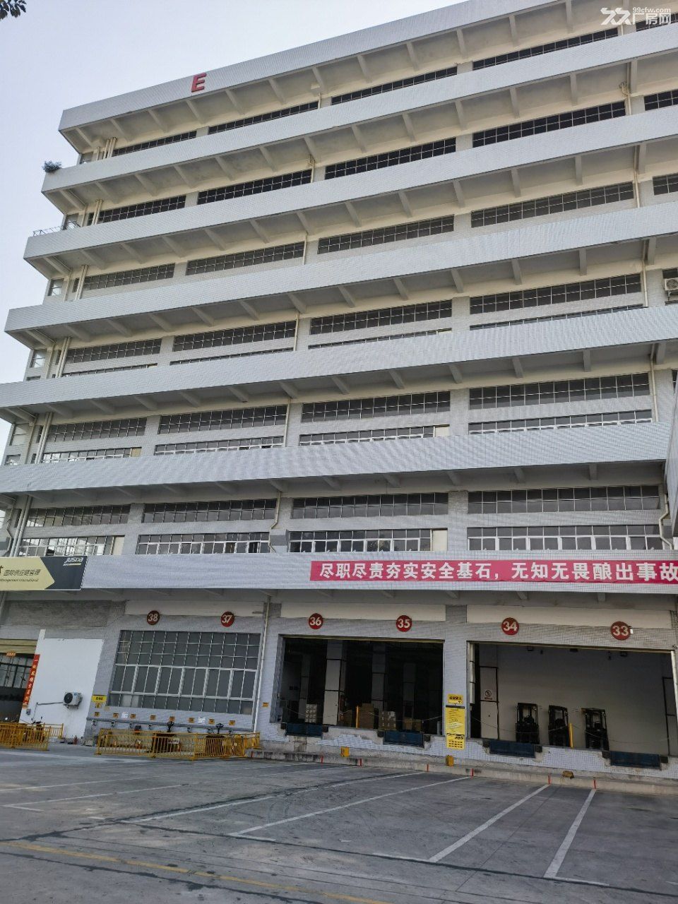 龍華元芬地鐵口獨棟40000平帶卸貨平臺倉庫出租-圖(4)