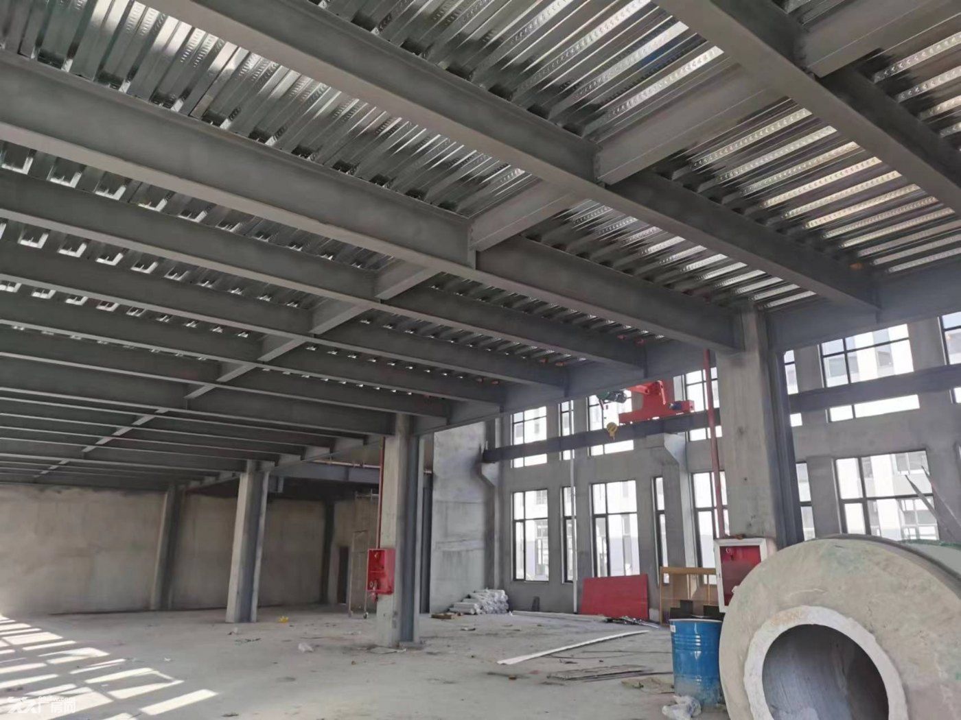 海州區全新廠房租售，可分期按揭，層高8米有行車，工業用地，50年產權！可定制面積-圖（2）