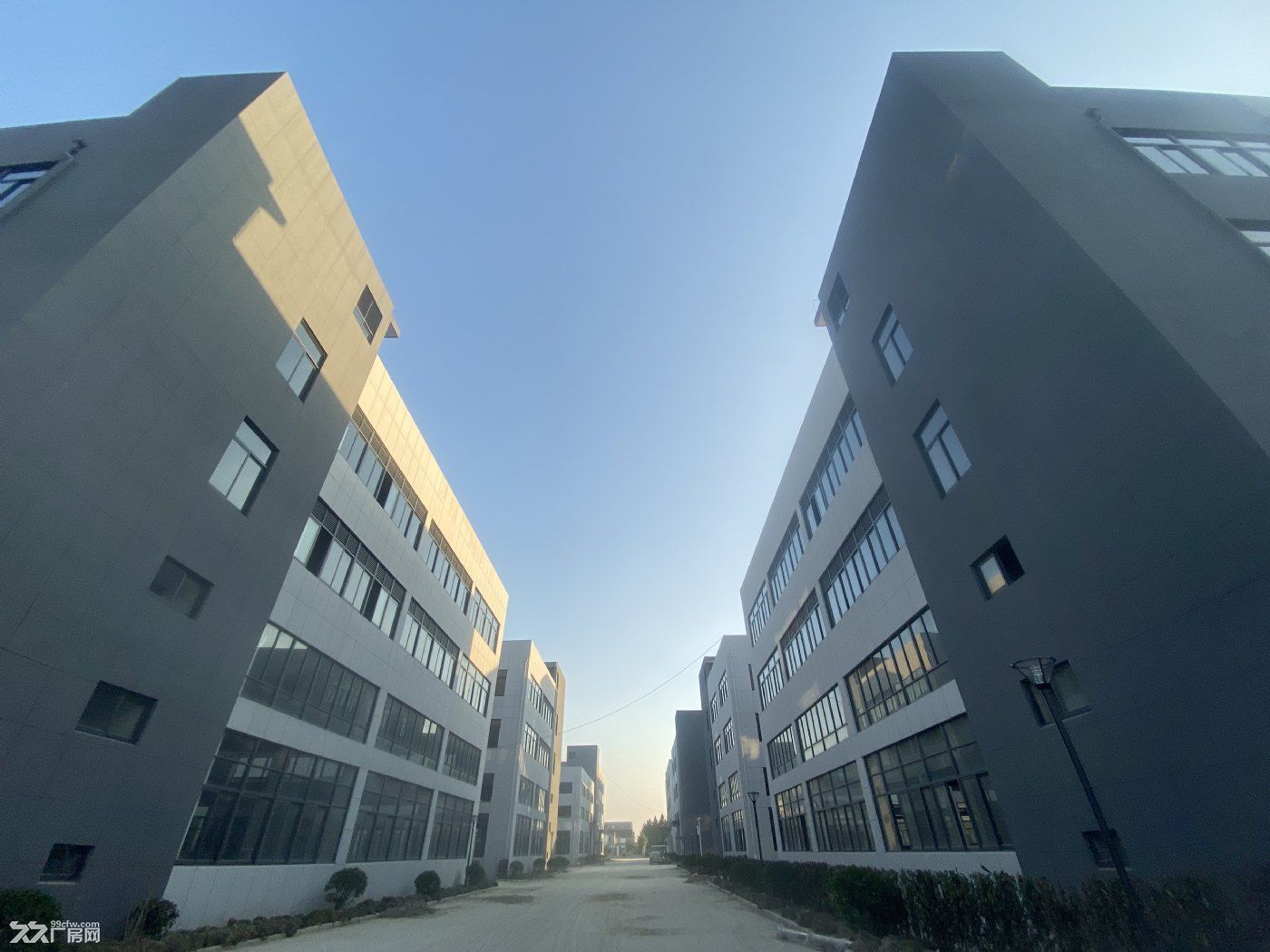 紅富路98號 海安萬洋眾創城-圖(2)