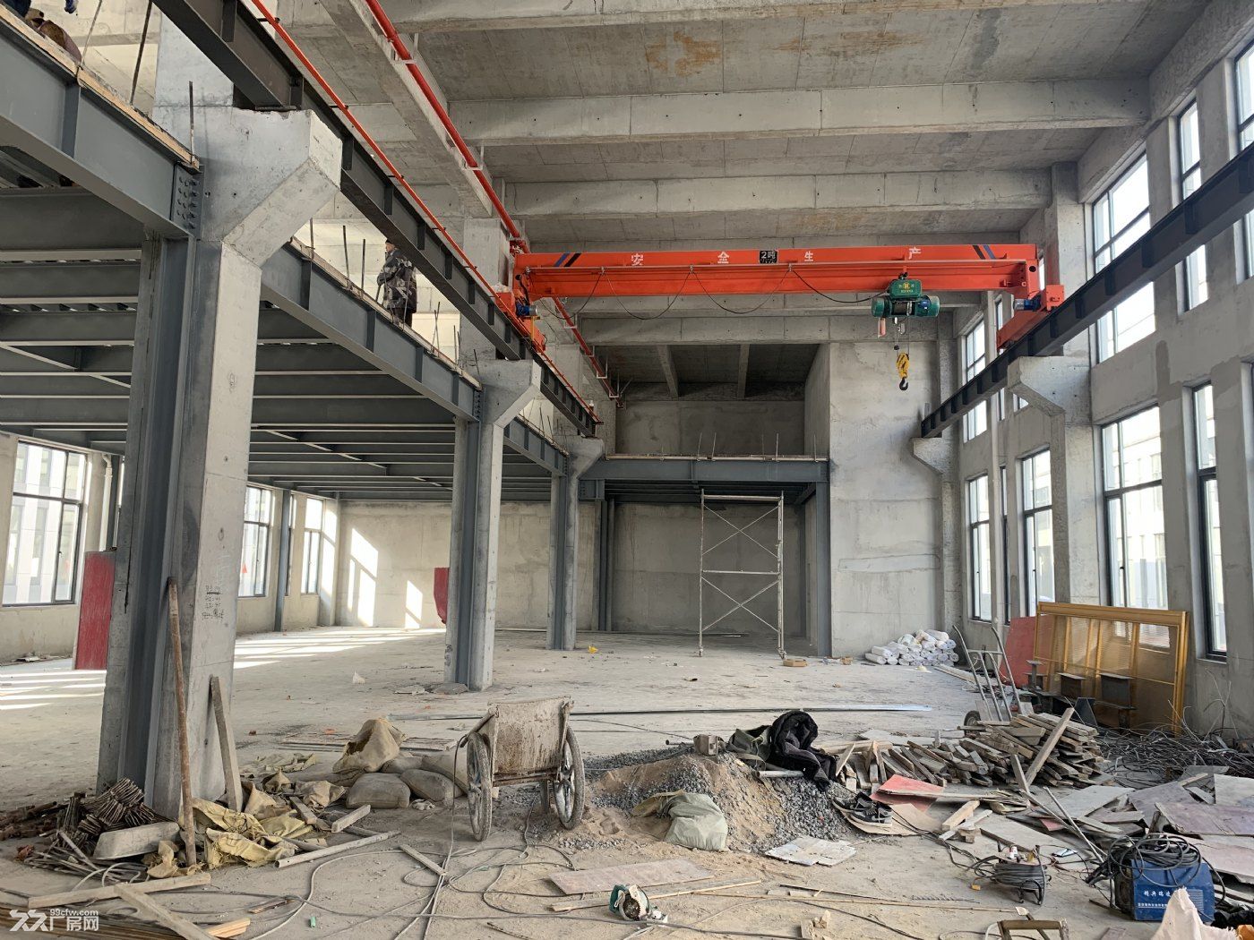老海州單層兩層廠房出租出售，可行車，面積靈活-圖（1）