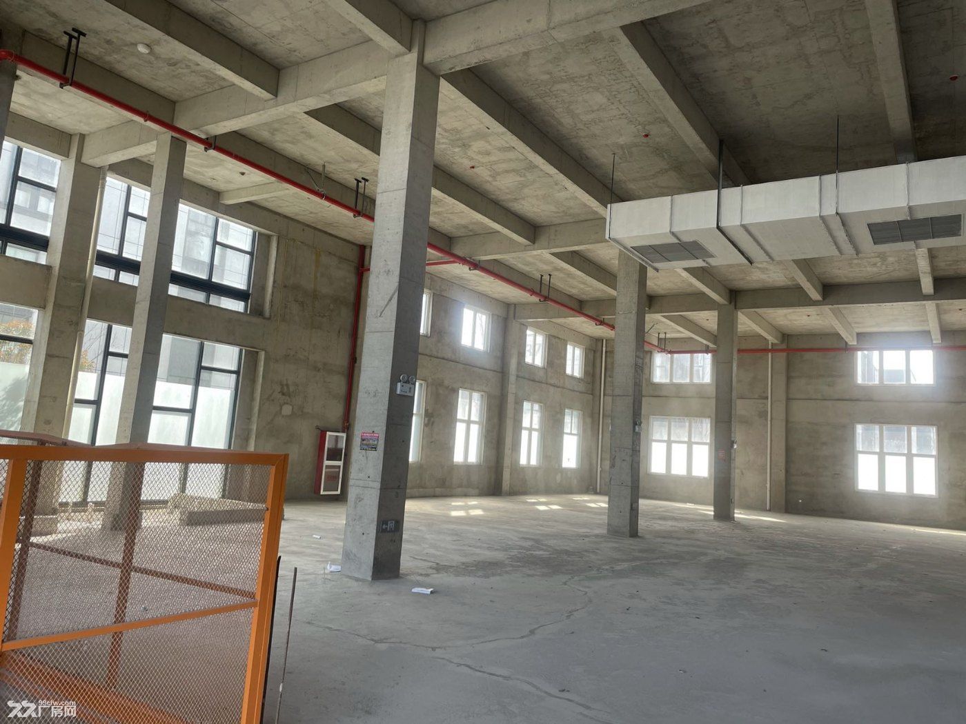 國(guó)家級(jí)經(jīng)濟(jì)開發(fā)區(qū) 獨(dú)棟廠房 雙層三層 緊鄰高速路口-圖（2）