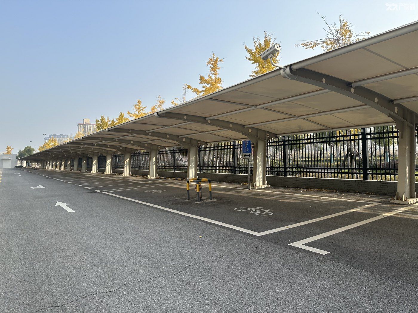 標(biāo)準(zhǔn)廠房1200平方,價(jià)格12-18不等,環(huán)境優(yōu)房租開票-圖(5)