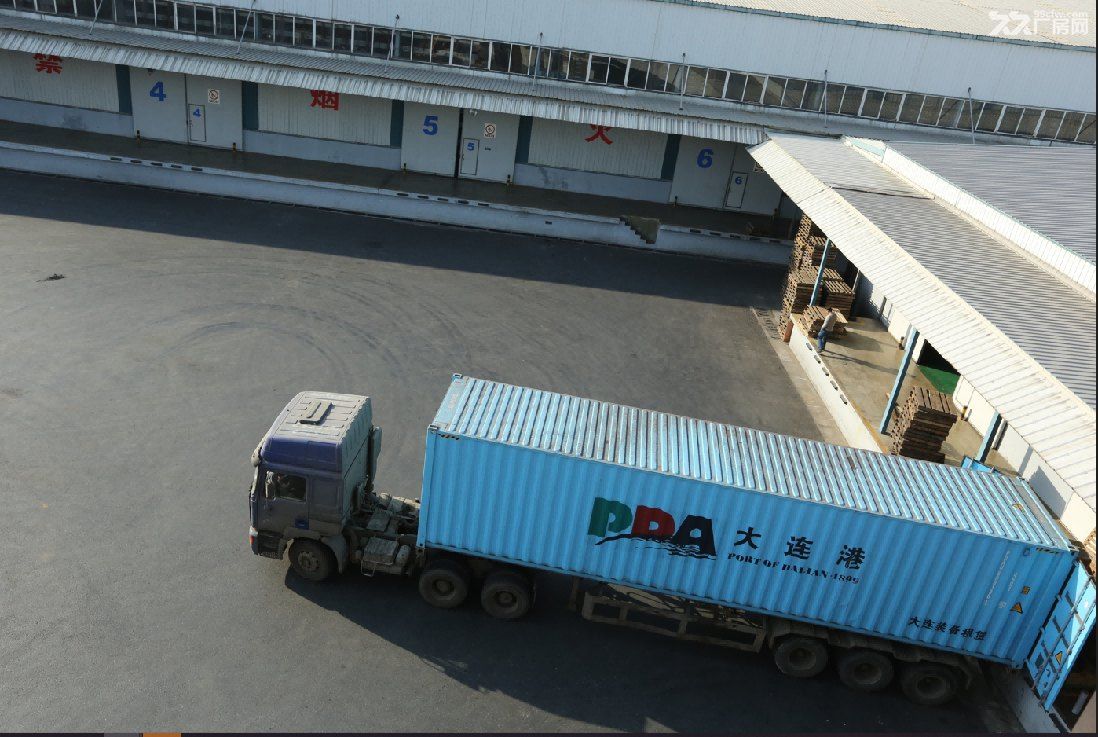 甘井子分租托管庫(kù)房庫(kù)房標(biāo)準(zhǔn)高,場(chǎng)區(qū)作業(yè)平臺(tái)裝卸-圖(4)