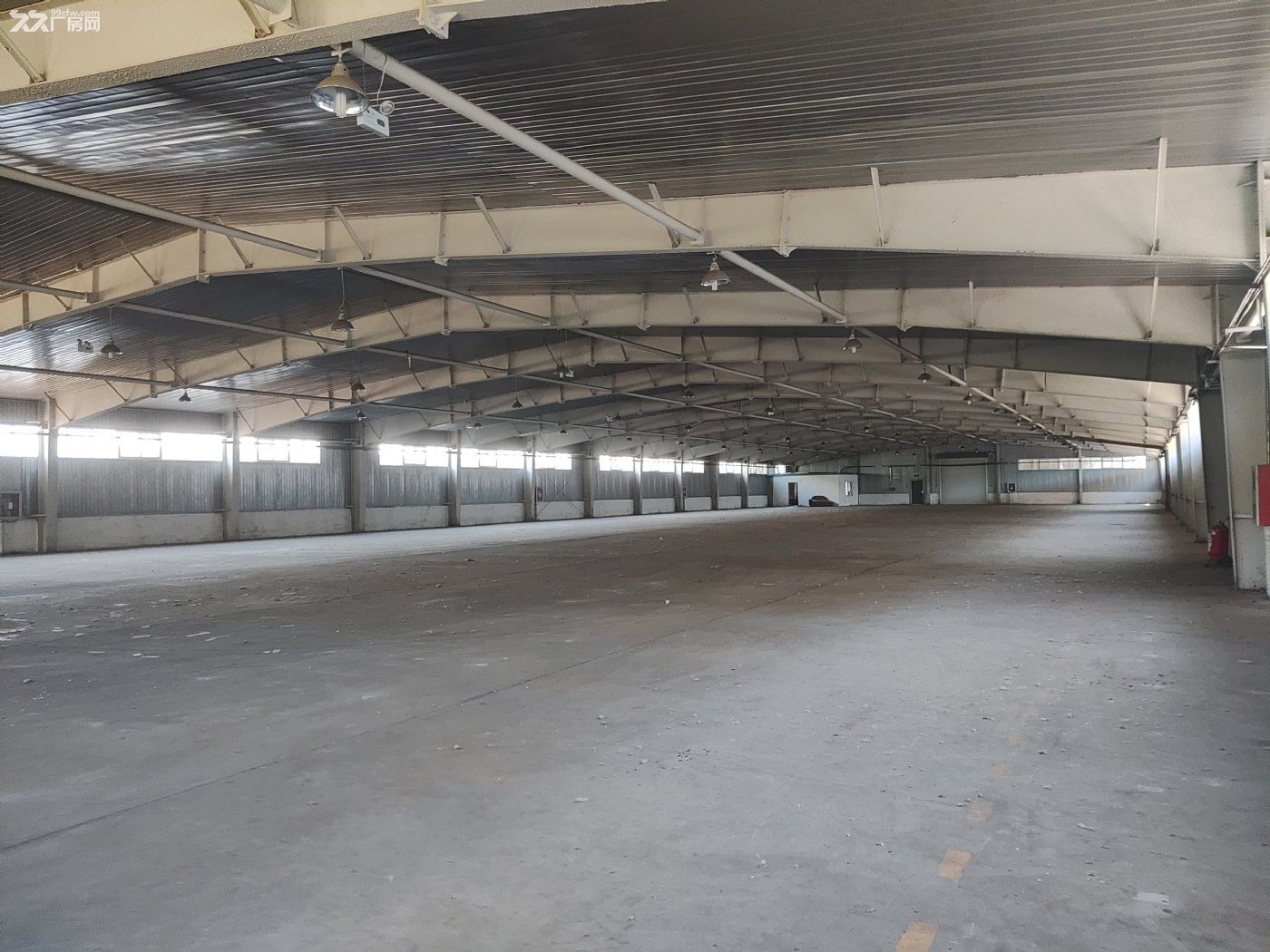 燕郊庫房出租,107平米起,最大7000平,單層,進(jìn)出貨方便,0.6元/㎡/天起-圖(1)