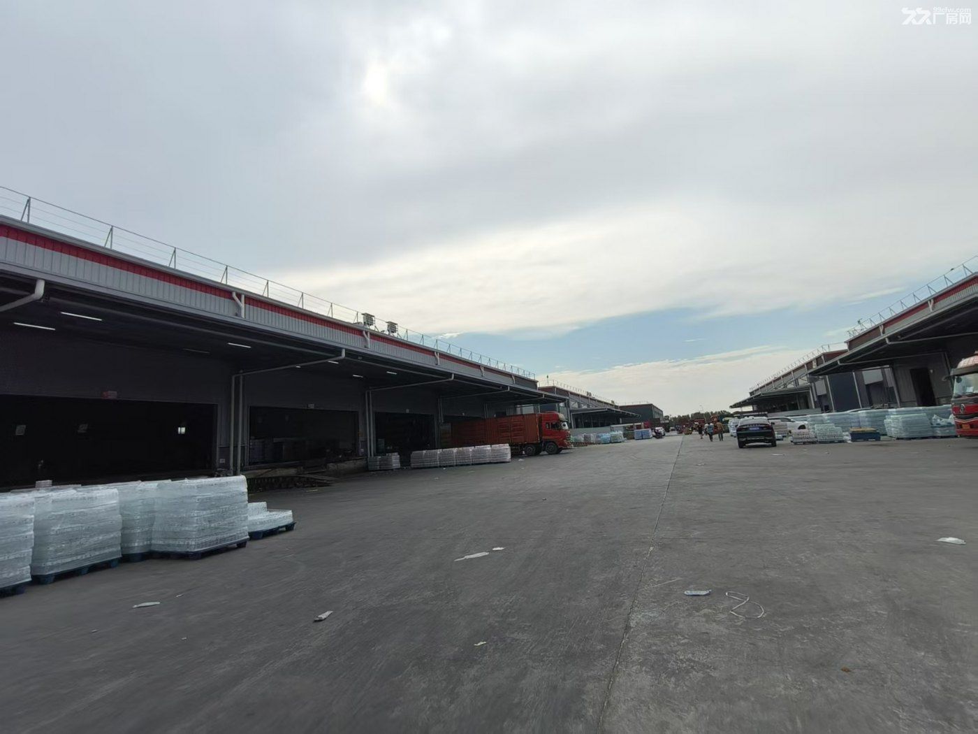 南通如皋5000平高平臺(tái)倉庫適合物流冷鏈電商配送-圖（1）