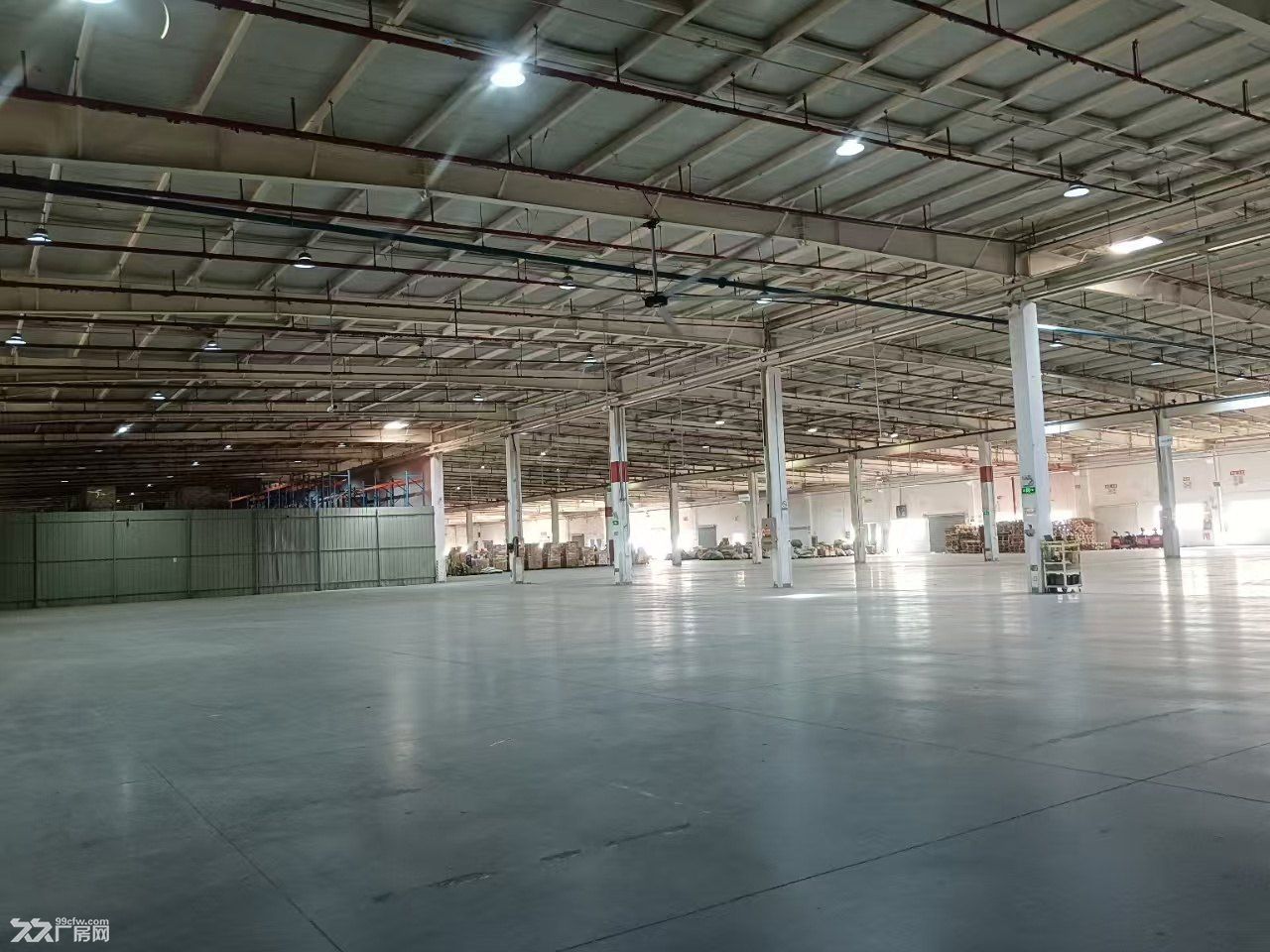 南通海安11000平雙邊卸貨平臺倉庫出租 歡迎城配?電商?物流企業入駐-圖(3)