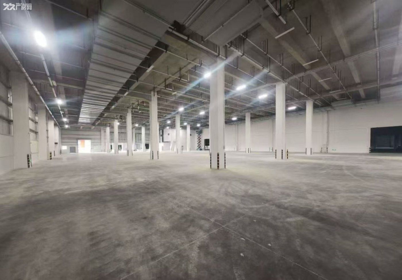 江蘇南通海門附近單層2000平高標(biāo)倉庫出租-圖(3)