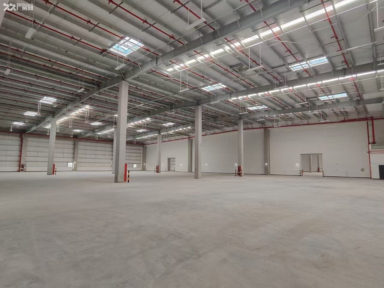 新建2萬平米雙層坡道庫可定制無公攤-圖(2)