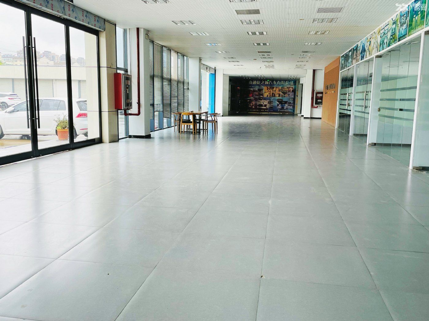 550平汽車展廳,獨立道閘,大型停車場,近汽車產(chǎn)業(yè)園,無中介-圖(2)