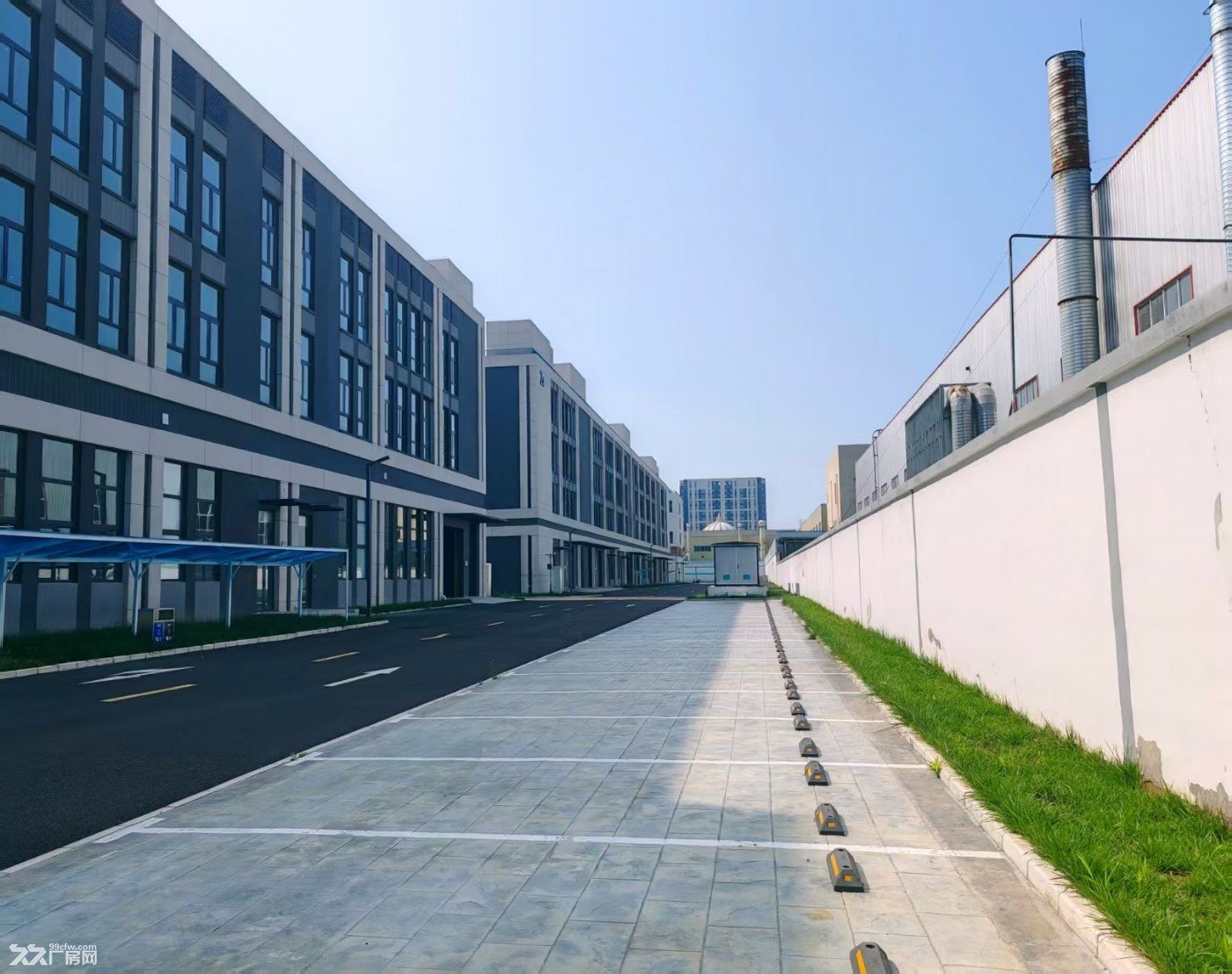 開發(fā)商直售,現(xiàn)房新本、北三縣新園區(qū),面積大小都有,首付3層貸款20年,丙二噴淋-圖(5)