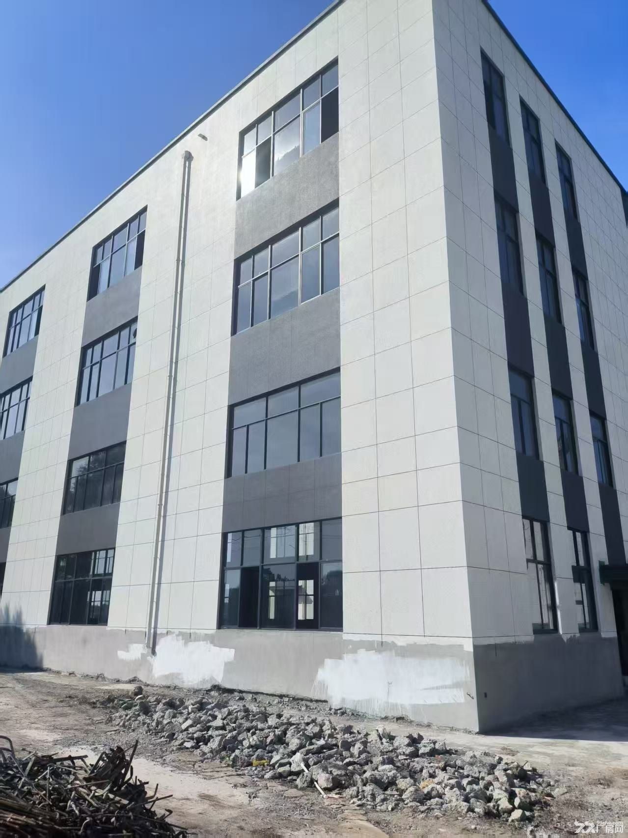 啟東廠房急售!獨棟、雙拼、三拼,兩層多層廠房 定制單層廠房面積1500平起-圖(7)