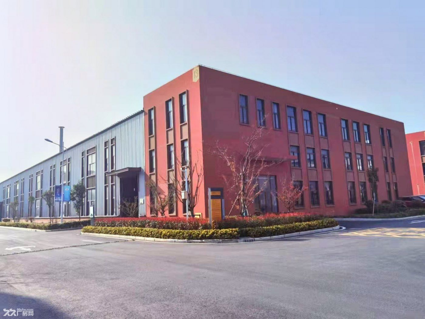 全新獨(dú)棟廠房出售 五十年大產(chǎn)權(quán)-圖（2）